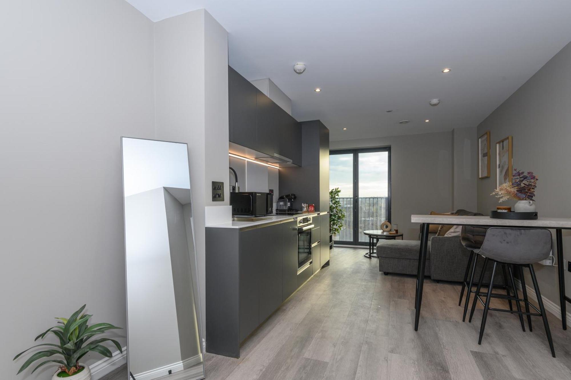 Superior 1 Bed Apartment By Leeds Train Staiton ภายนอก รูปภาพ